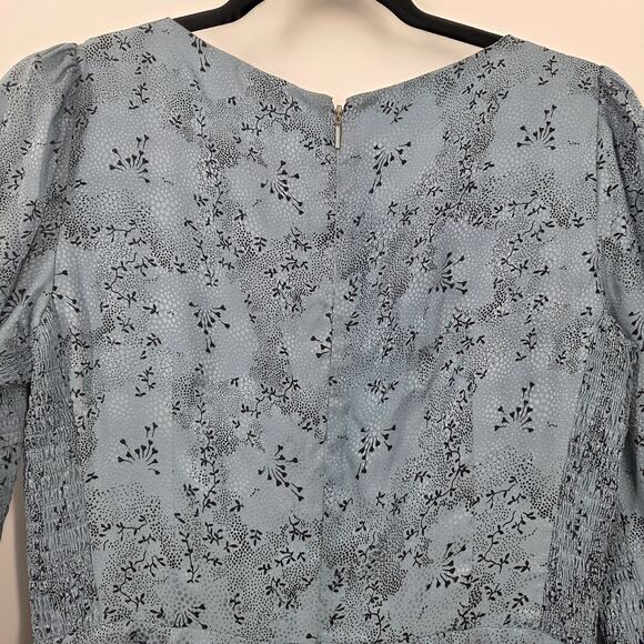 Rebecca Taylor SZ 6 Blue Dainty Floral Dress Romantic V Neck Work Smocking - Picture 7 of 7